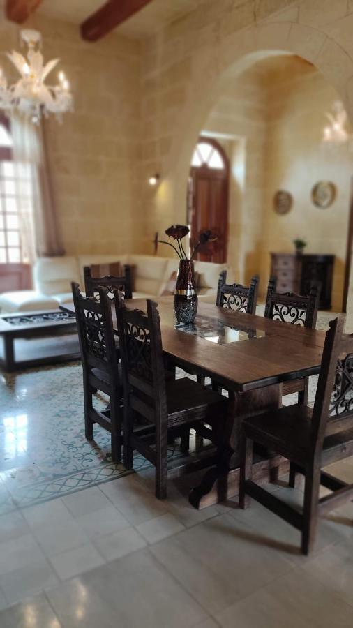 Warda Accommodation Xewkija Exterior photo