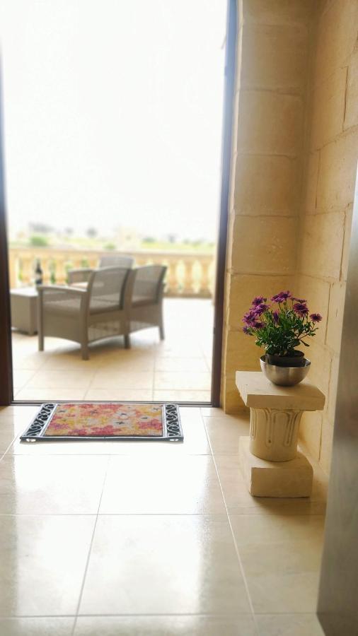 Warda Accommodation Xewkija Exterior photo
