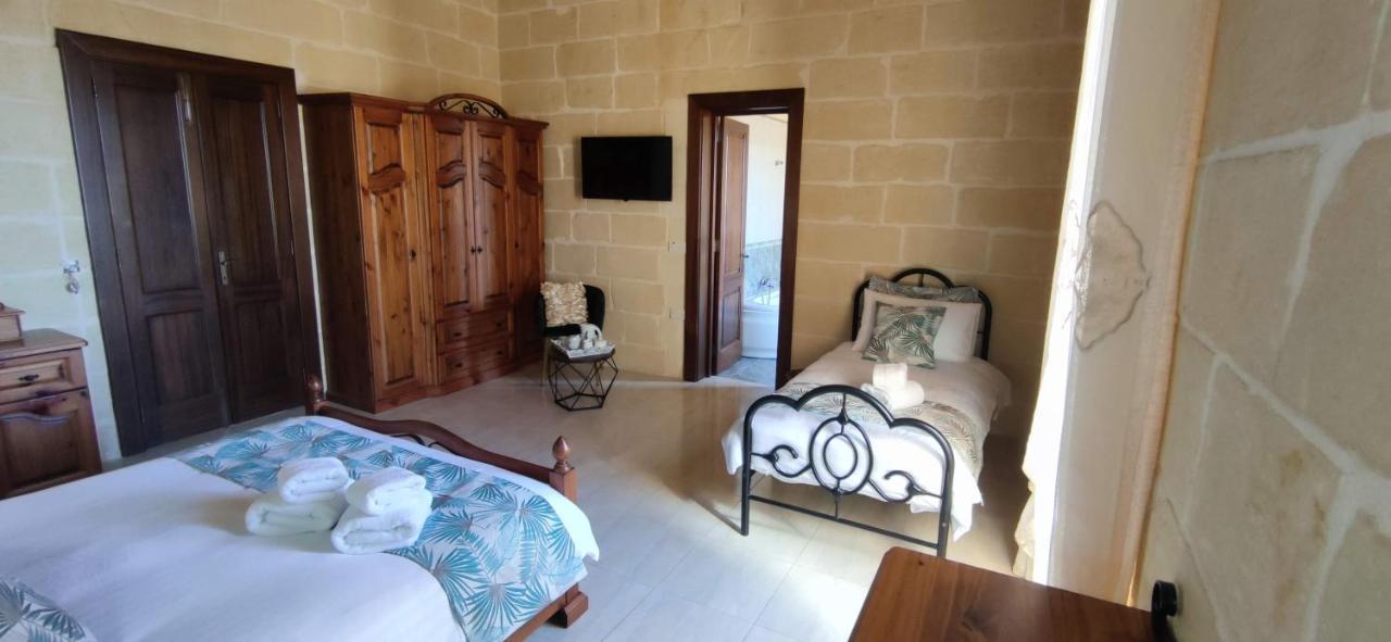 Warda Accommodation Xewkija Exterior photo