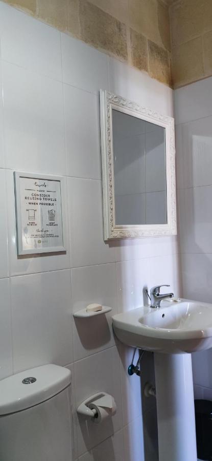 Warda Accommodation Xewkija Exterior photo