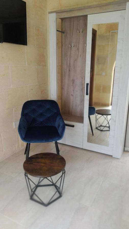 Warda Accommodation Xewkija Exterior photo